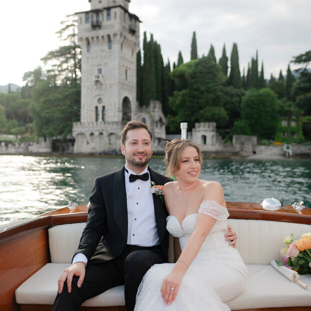 “A wet knot is harder to untie” – Lake Garda Rainy Wedding